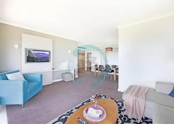 Zen88 Esplanade: 3-Br Luxury Suite Near Waterfront